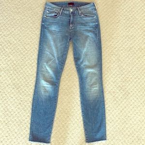 Mother Looker Ankle Fray denim